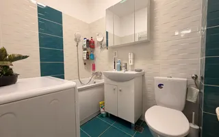 Confort și Eleganță: Apartament 3 Camere în Inima Sectorului 4 - Poză 14