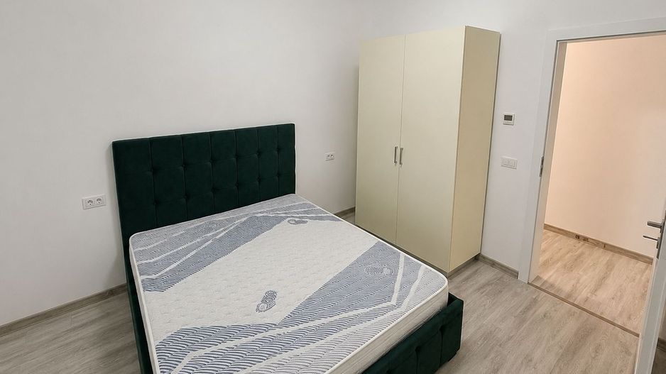 Jumătate de duplex nou, 3 camere, mobilat și utilat – teren de 300 mp - Poză 4