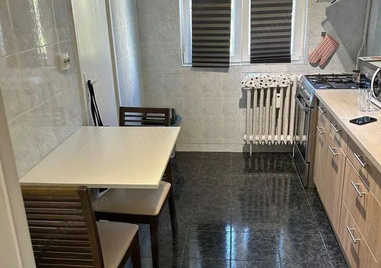 🏡 Apartament 3 camere, | balcon | etaj 4/4 | metrou  Valea Ialomitei - Poză 4