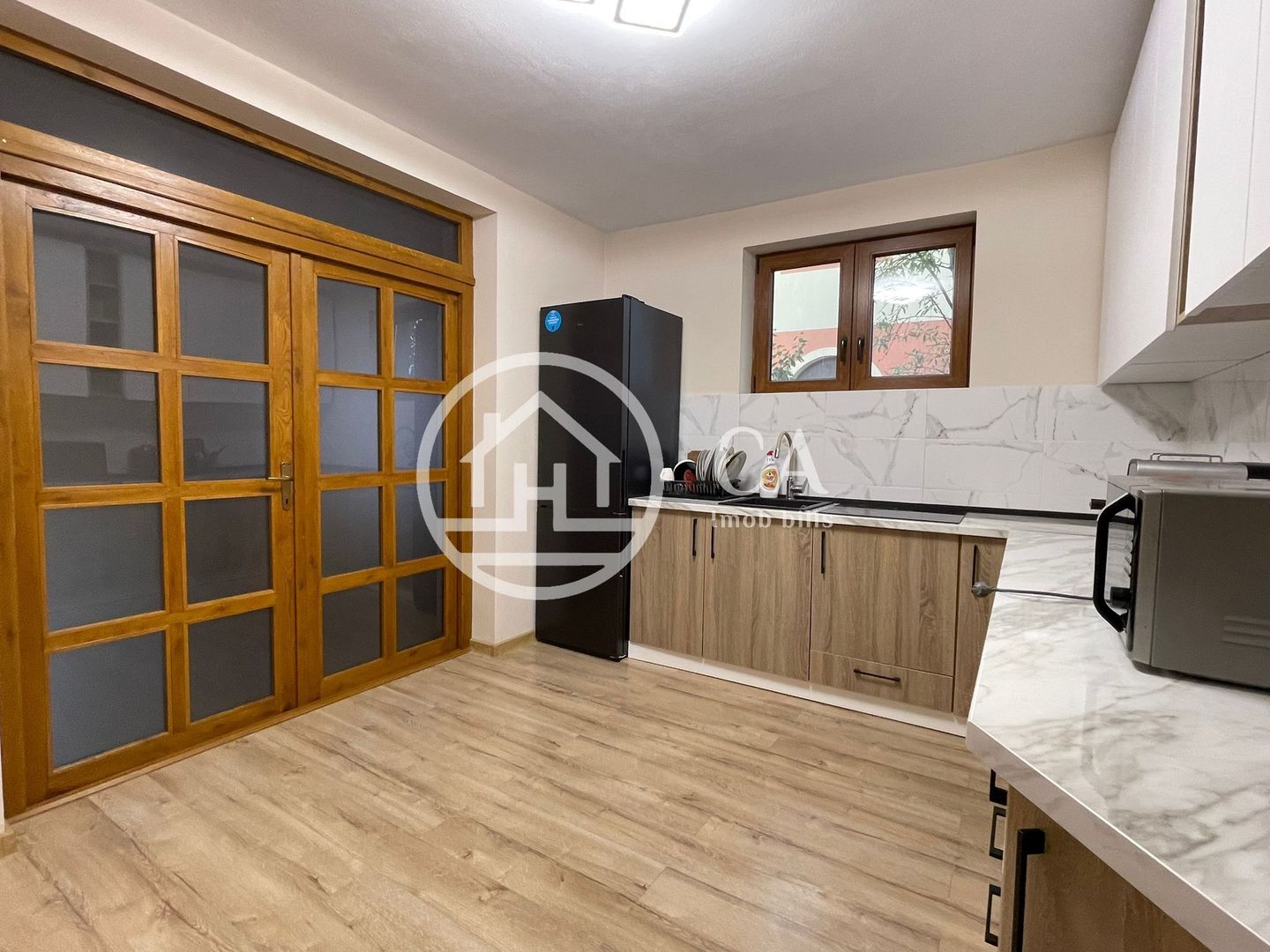 Casa de închiriat  Duplex cu 10 camere în Sanmartin, Oradea - Poză 12