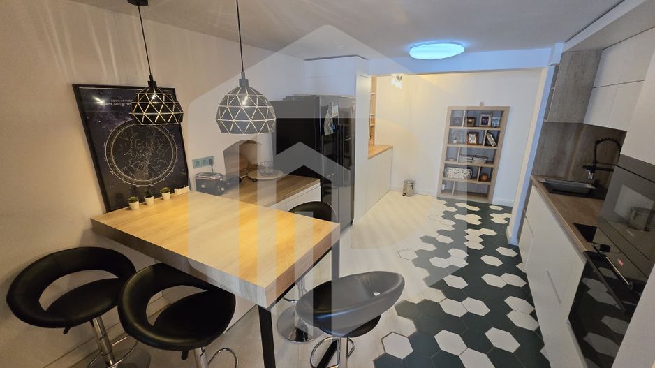 Apartament superb 3 camere zona Ultracentrala - Poză 7