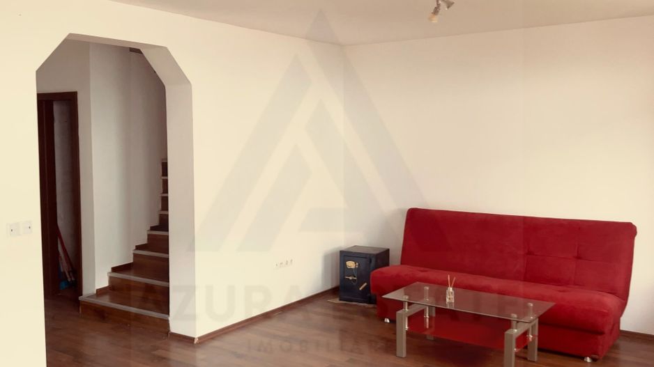 Casă cu 4 camere, curte proprie și 2 balcoane – Șelimbăr - Poză 2