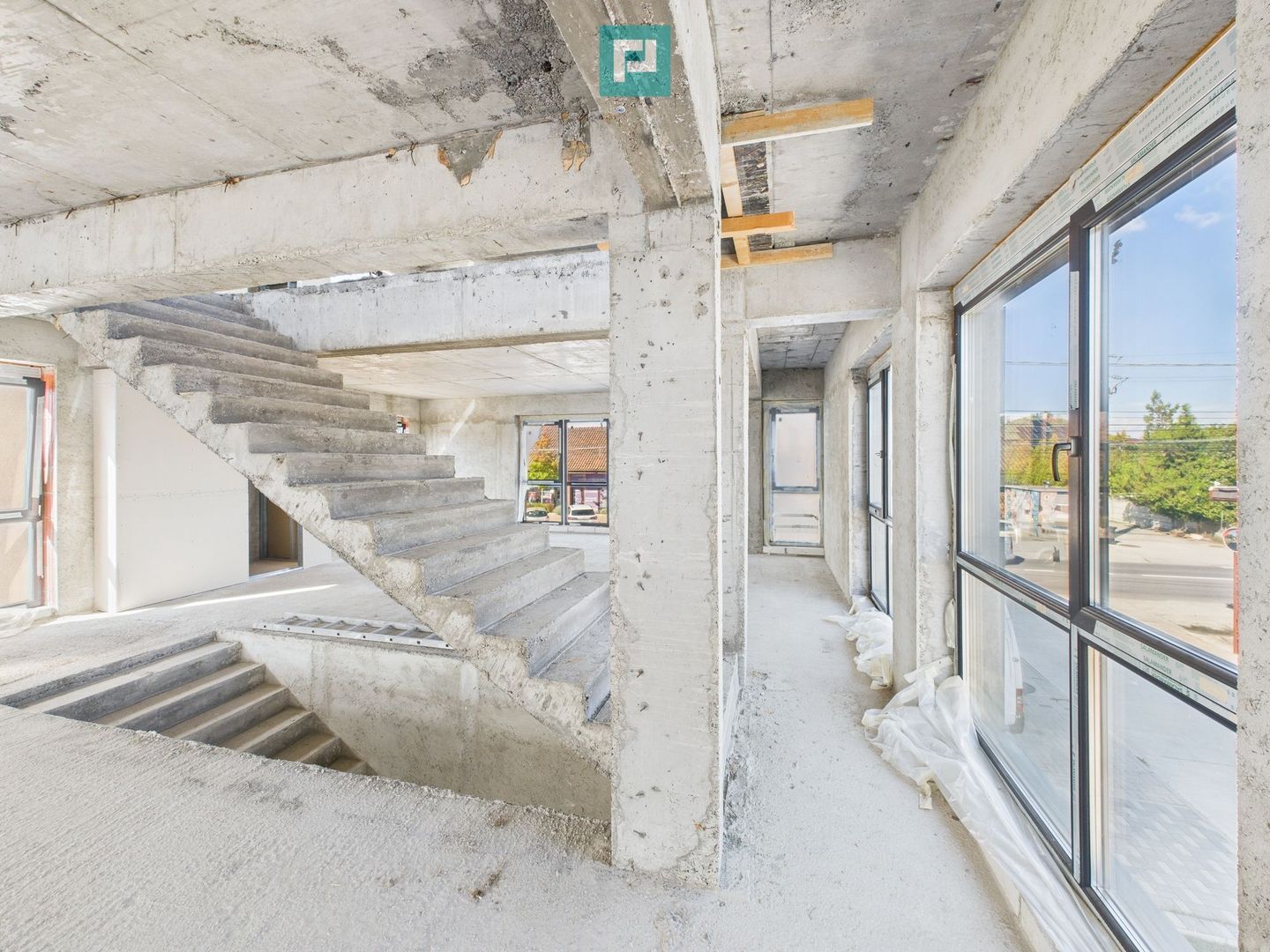 Clădire multifuncțională P+2 și 12 locuri de parcare - Corbeanca - Poză 6