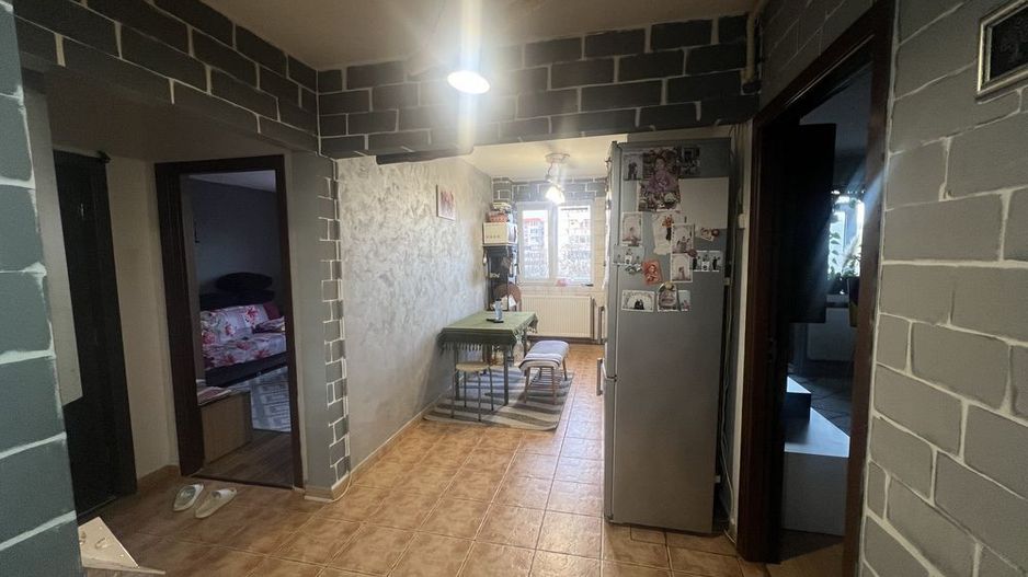 Apartament 2 camere de vanzare zona Tomis Nord - decomandat - Poză 4