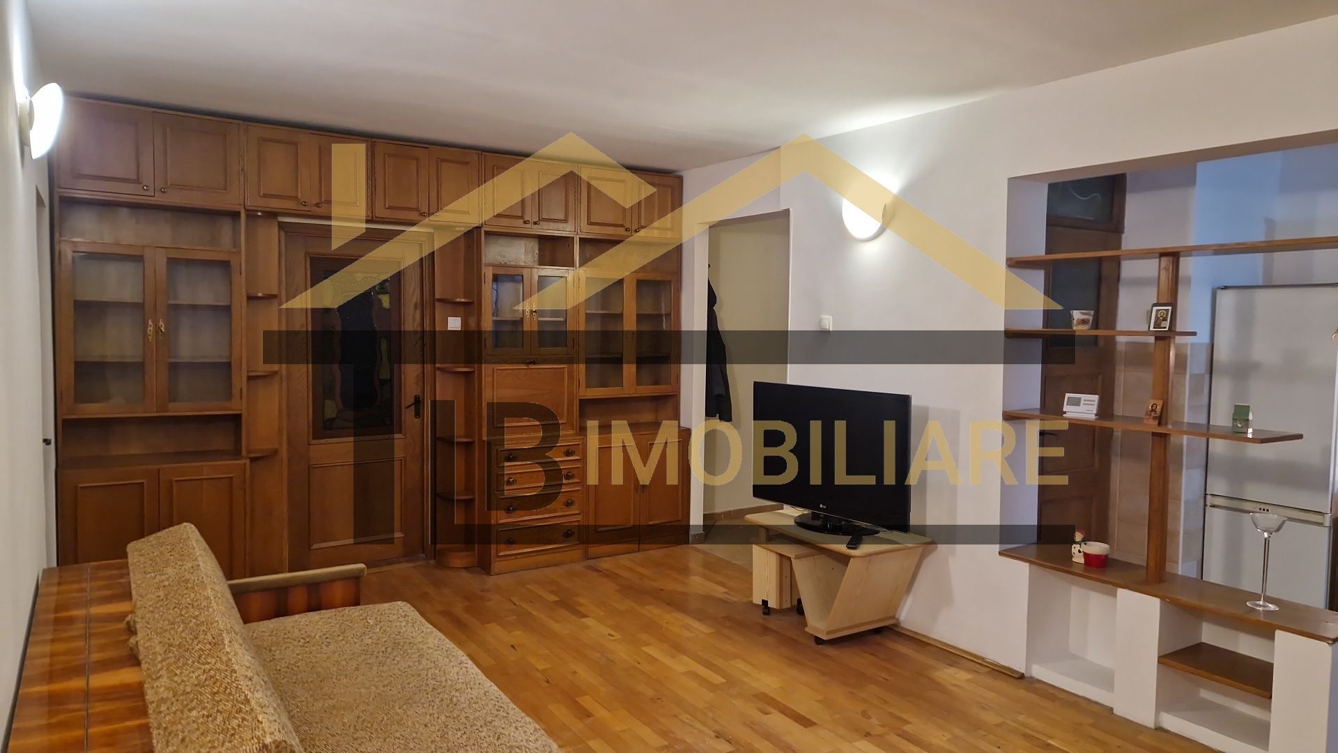 Apartament cu 3 camere, 65mp, zona UMFST - Poză 4