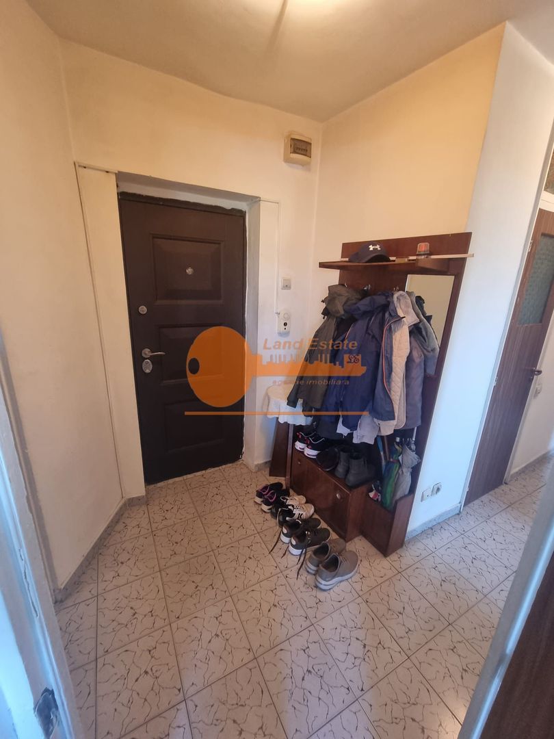 3 Camere la 3 minute Metrou Crangasi- Parc - Bloc Reabilitat - Poză 10