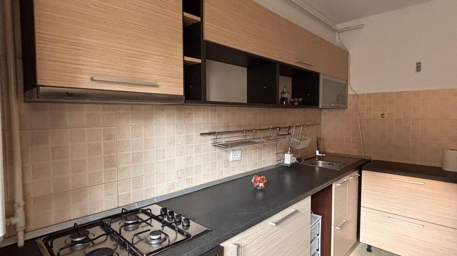 Apartament 2cam, decomandat, centrala proprie, parcare privata, metrou - Poză 15