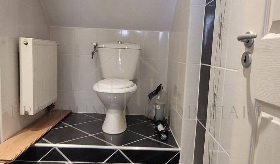 Casă P+M de vânzare la 11 km de Onesti spre Bacau - Poză 11