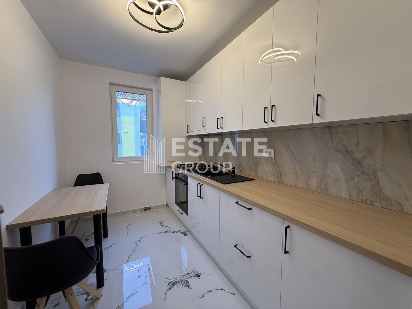 Apartament o camera  Giroc , mobilat si utilat - Poză 5