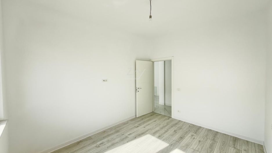 Bloc finalizat. Spatiu pod. Loc de parcare. Clima. - Poză 9