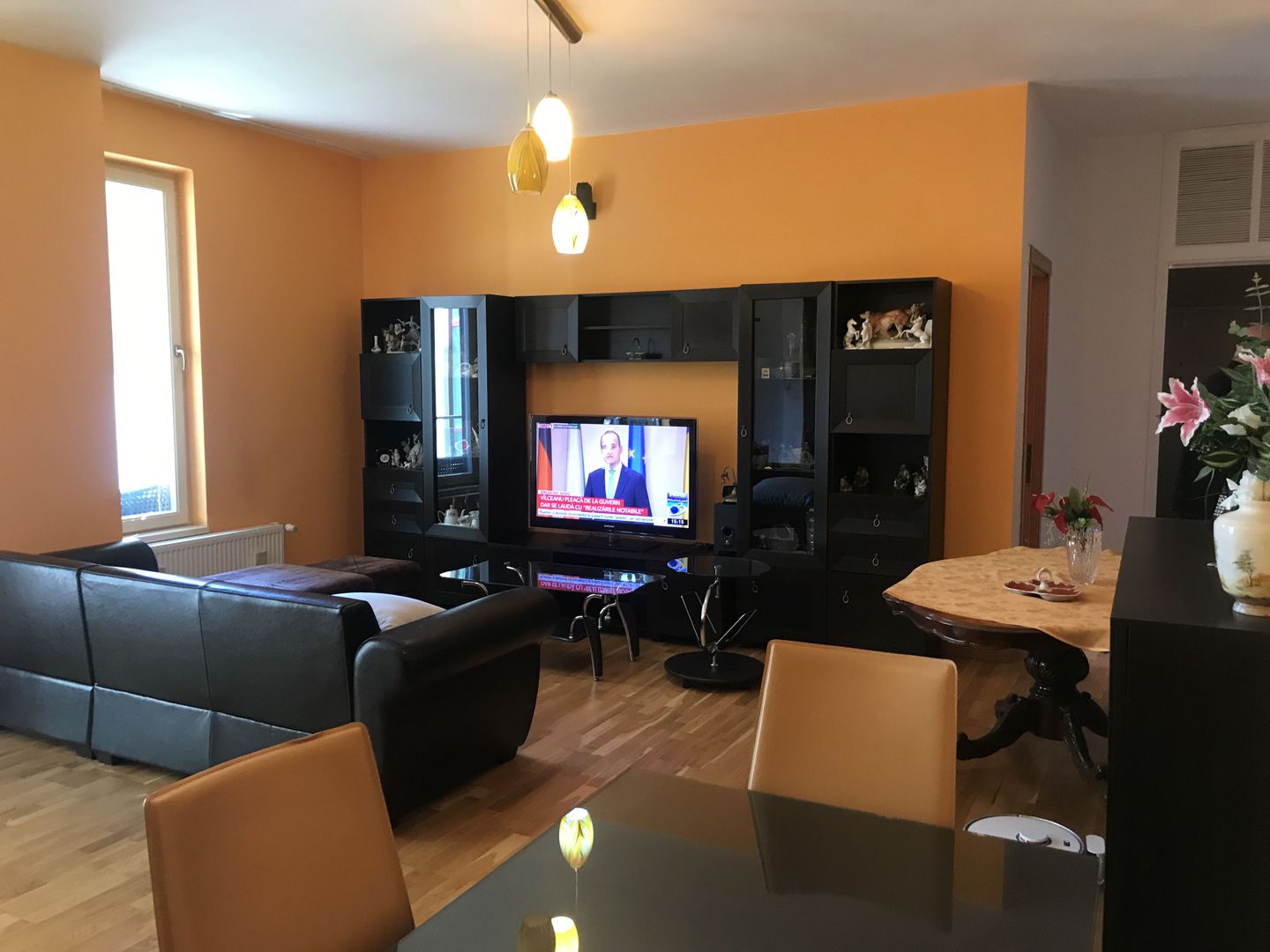 Apartament generos 3 camere - Poză 18