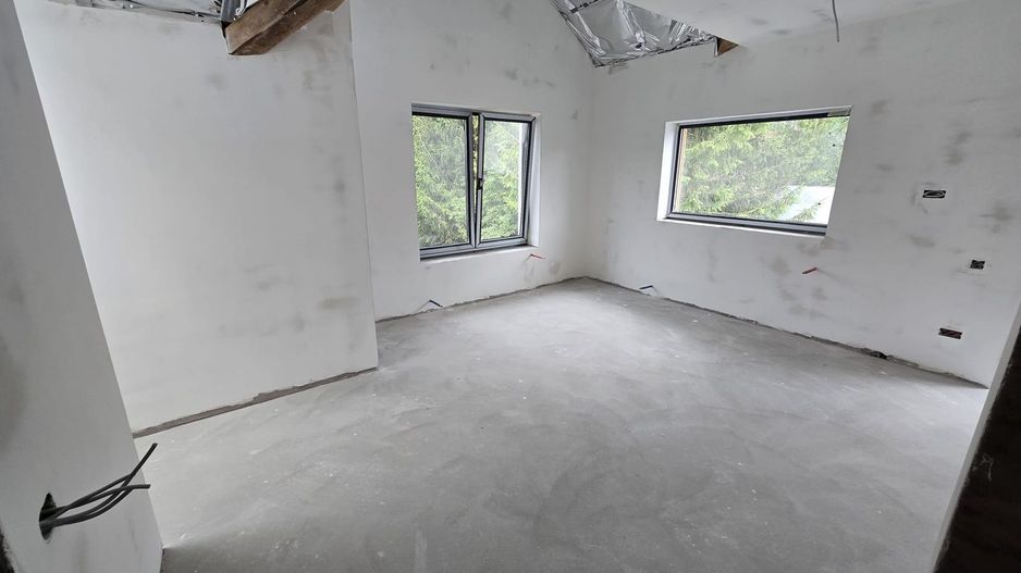 Apartament cu 2 camere 62,10 mp cu vedere la muntii Caraiman - Busteni - Poză 3