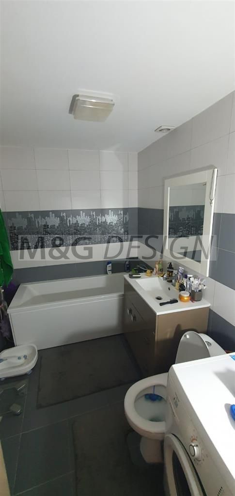 Apartament 3 camere2 bai 2 balcoane Centrala proprie. - Poză 12