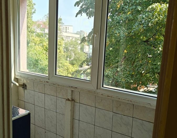 Garsoniera confort 1, bloc gars, bloc anii '80, metrou Dristor - Poză 7