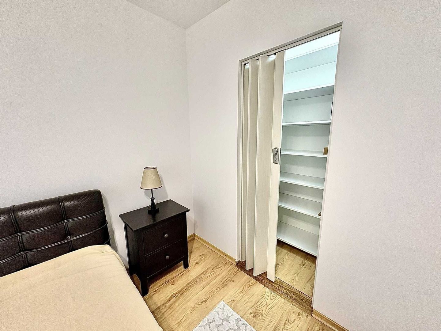 De închiriat: Ap. 2 camere – Confort și Stil & Șoseaua Giurgiului - Poză 5