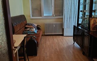 De vanzare apartament cu 2 camere, parter, micro 13 B, 60.000 euro - Poză 6