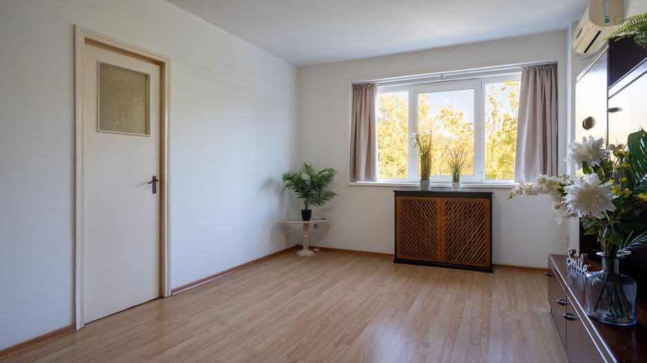 COMISION 0% - Garsoniera cu vedere spre Parcul Cismigiu - bloc Diham ( MAI) - Poză 3