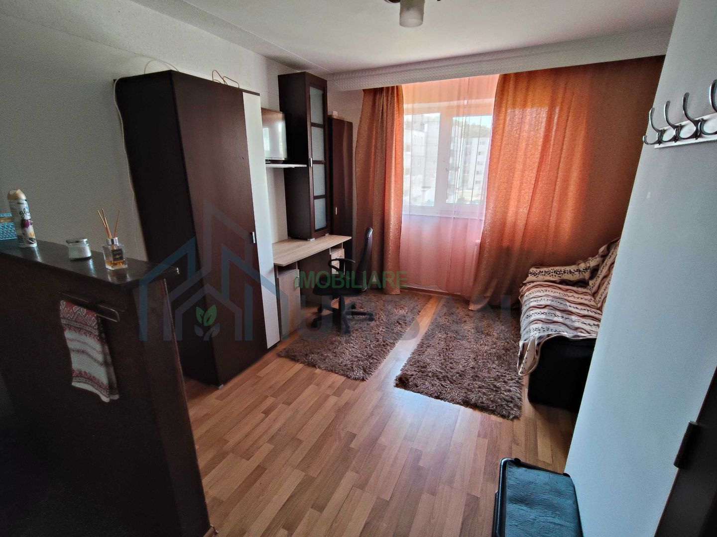 Garsonieră mobilată în zona Siraj, bulevardul Poitiers, Iași - Poză 1