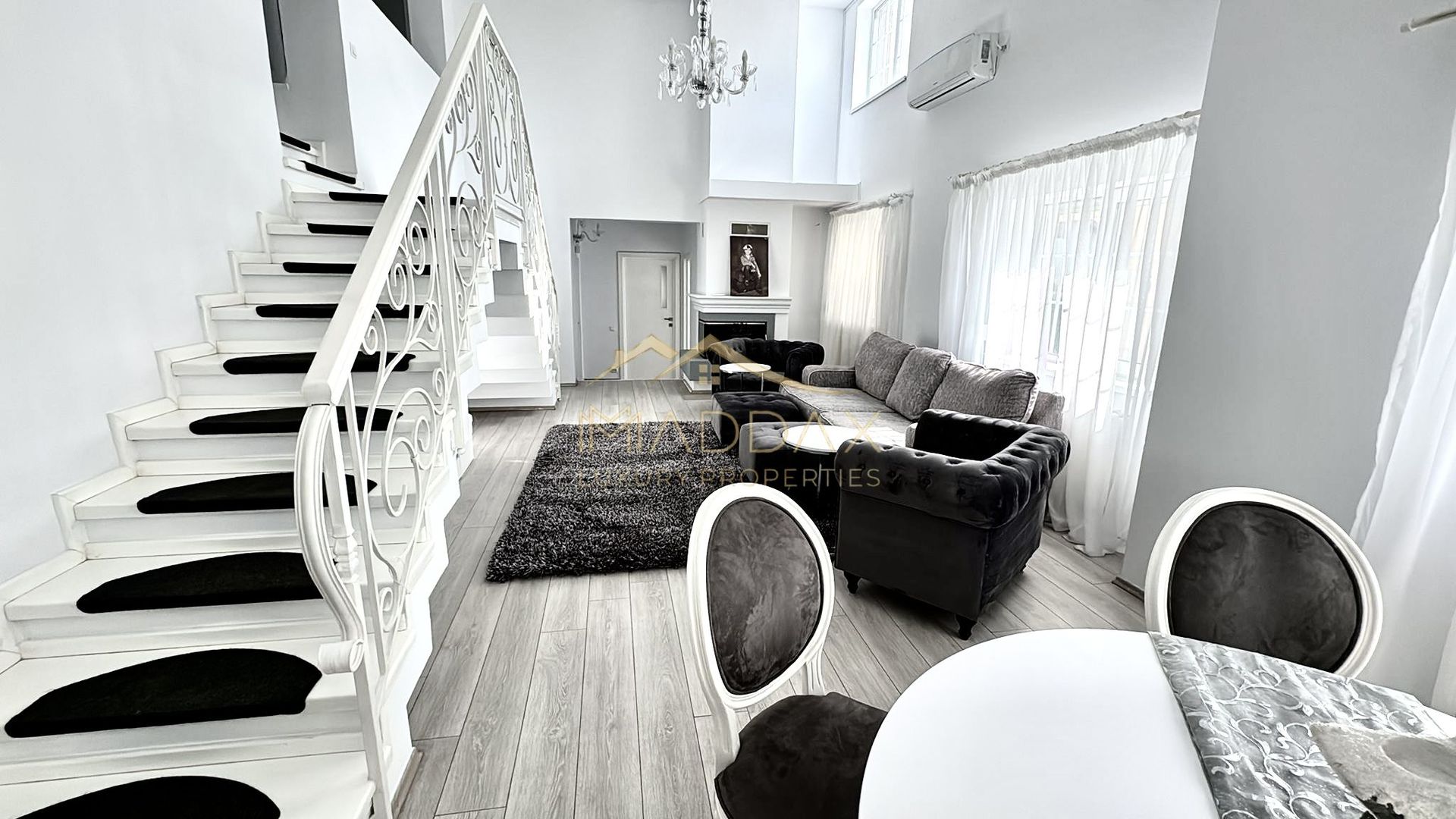 Vila De Inchiriat | Piscina | Corbeanca | Lux - Poză 1