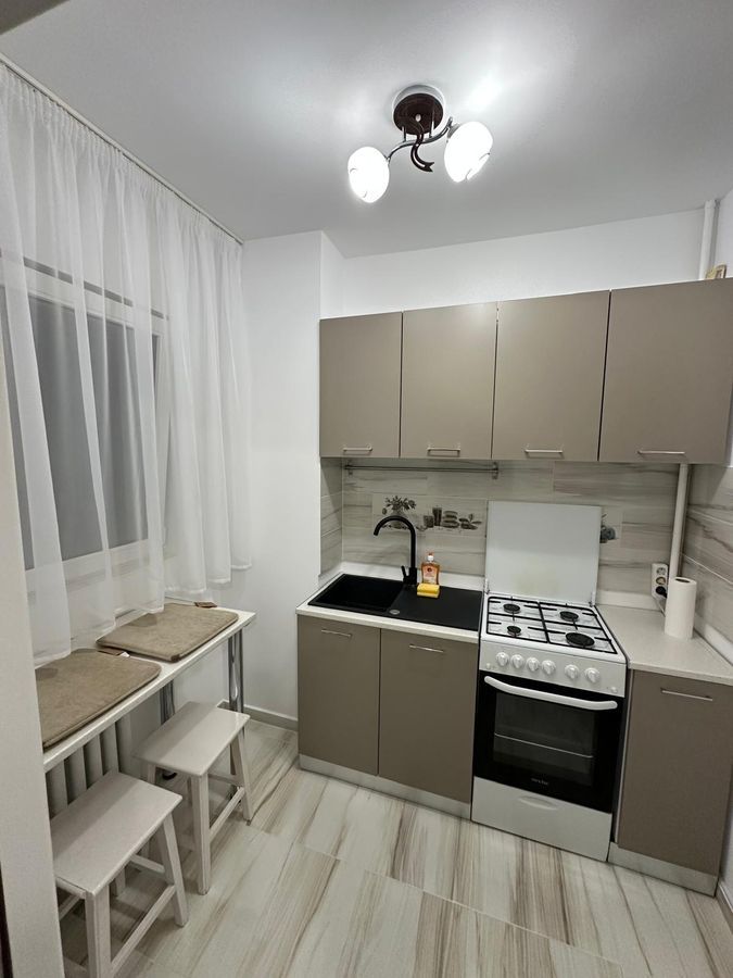 Particular inchiriez garsoniera Dristor str Laborator la 2 min metrou - Poză 3