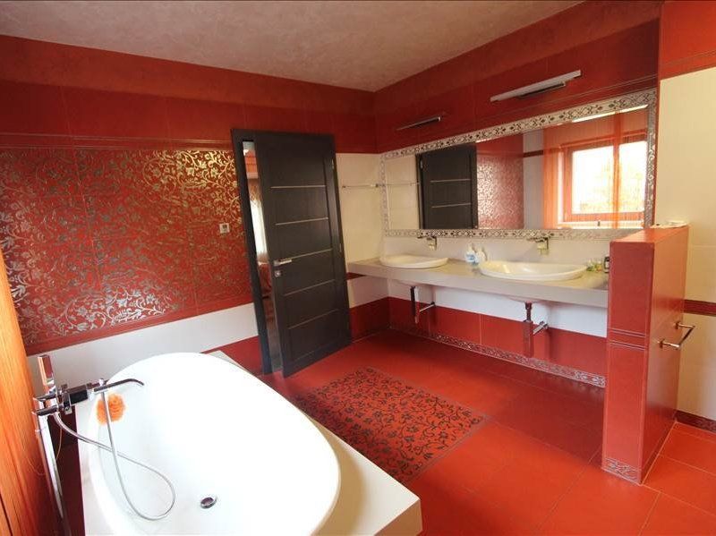 Casă / Vilă cu 7 camere în zona Lipovei - Poză 10