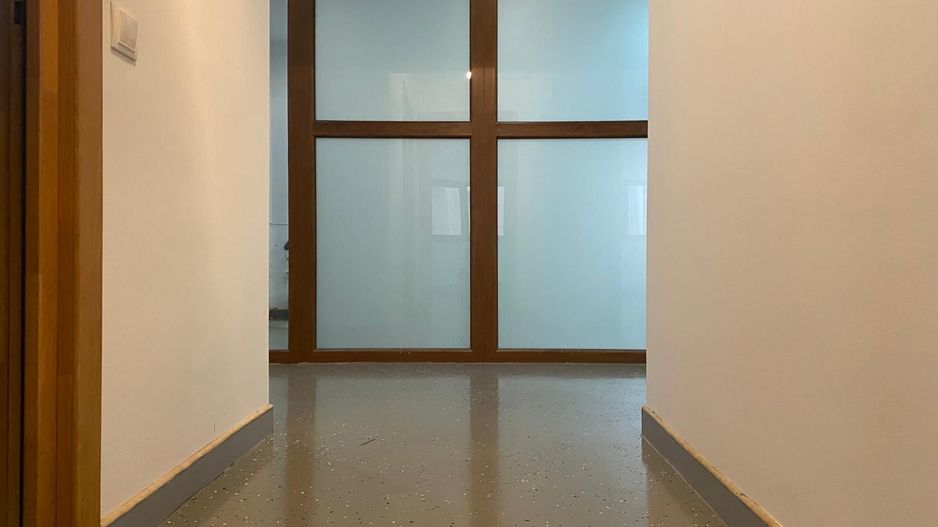 Apartament 4 camere-Ideal Birouri / Sediu Firmă – Etaj 1 – Comision 0% - Poză 8