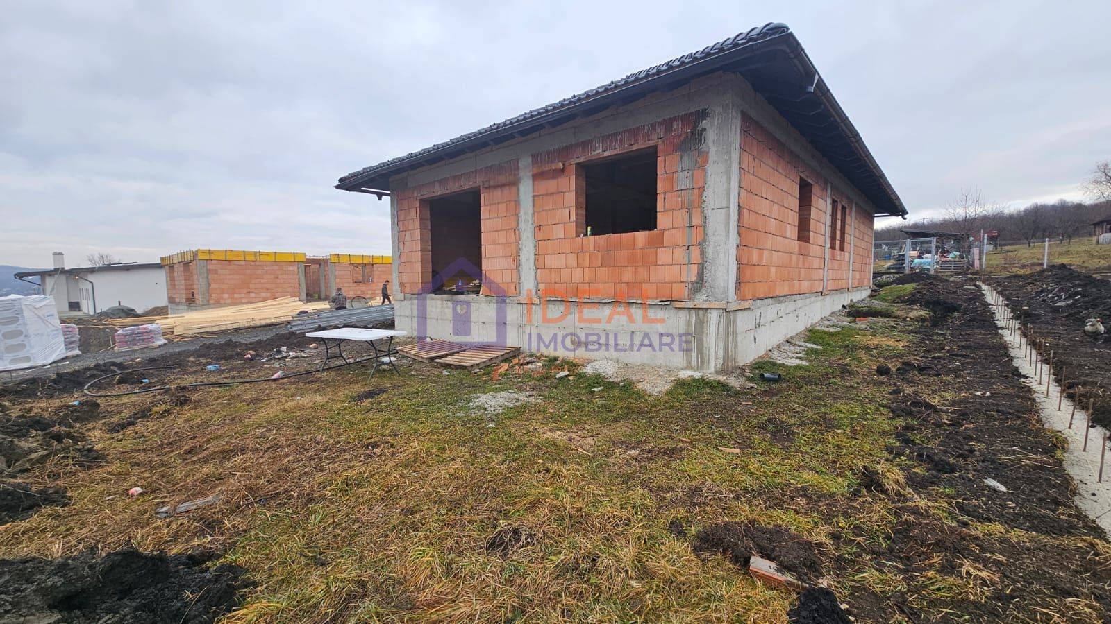 Casa pe un singur nivel cu 460 mp teren, in Cisnadie - Poză 8