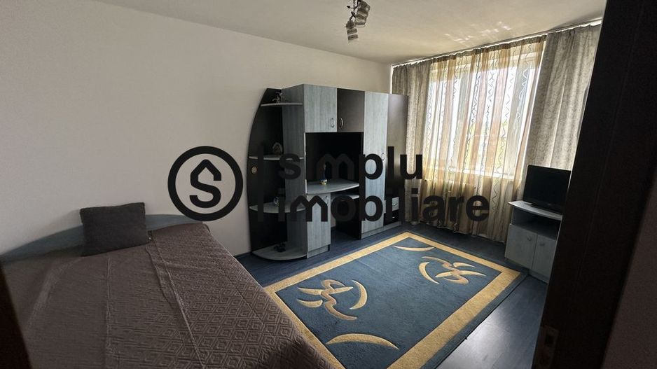 2 camere etajul 3 - Poză 1
