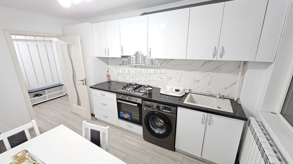 Apartament 2 camere, etaj 3, RENOVAT TOTAL, zona CENTRU; - Poză 1