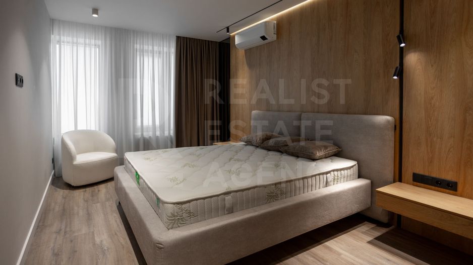 Vânzare, apartament, 2 odăi + living, str. Tricolorului, Centru - Poză 16