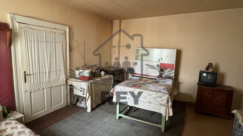 Ultracentral,4 camere , baie , bucătărie , terasă - Poză 9