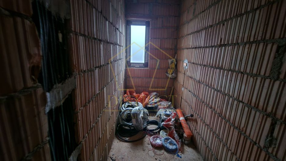 Duplex cu 4 camere | Mosnita Noua | Centura - Poză 8