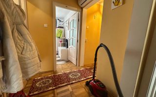 3 camere | centrala proprie | etaj intermediar | mobilat si utilat | - Poză 10