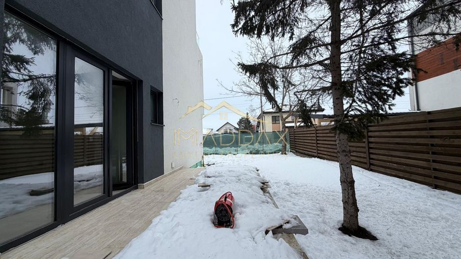 Vila moderna 6 camere // 190mp // teren 300mp // Tunari - Poză 25