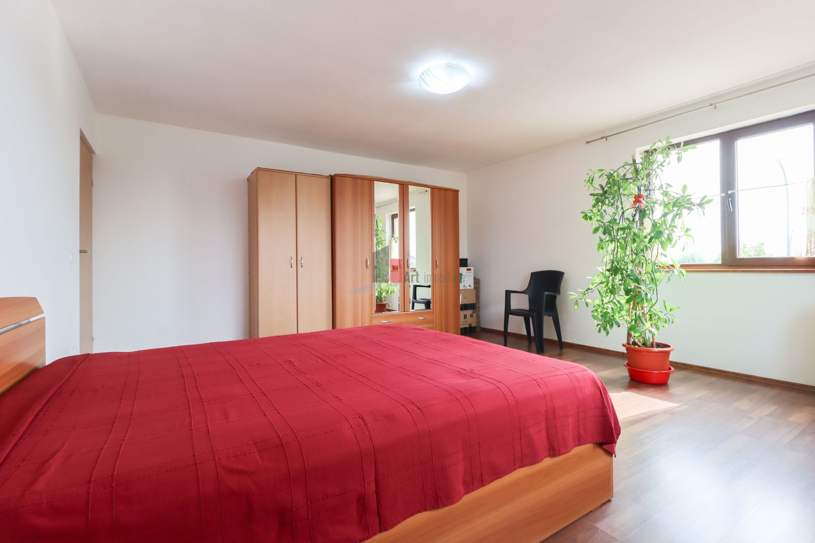 Vila "SEPHARA", teren 700 mp,  292 mp suprafata totala, NEGOCIABIL - Poză 25