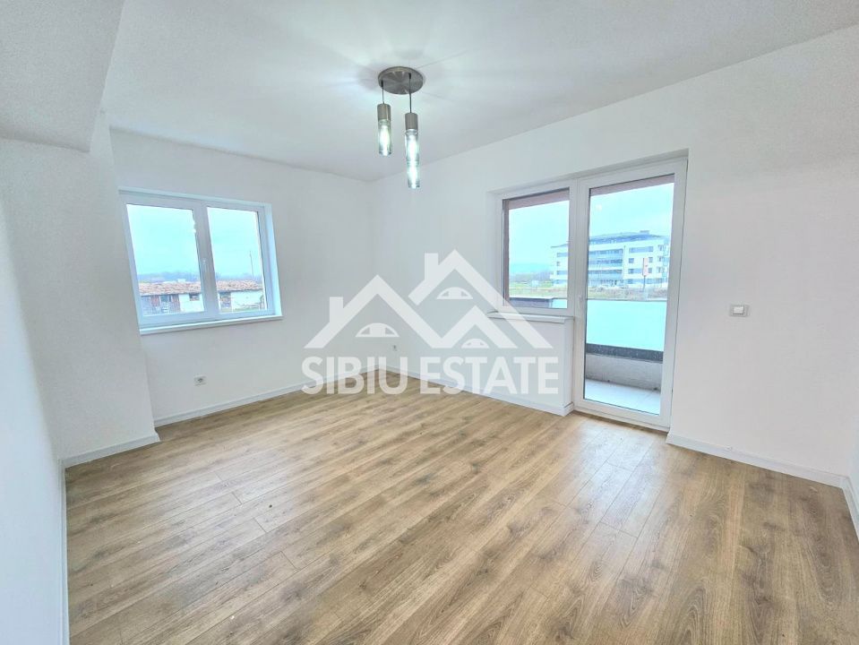 Apartament 3 camere decomanadate Calea Surii Mici - Poză 2