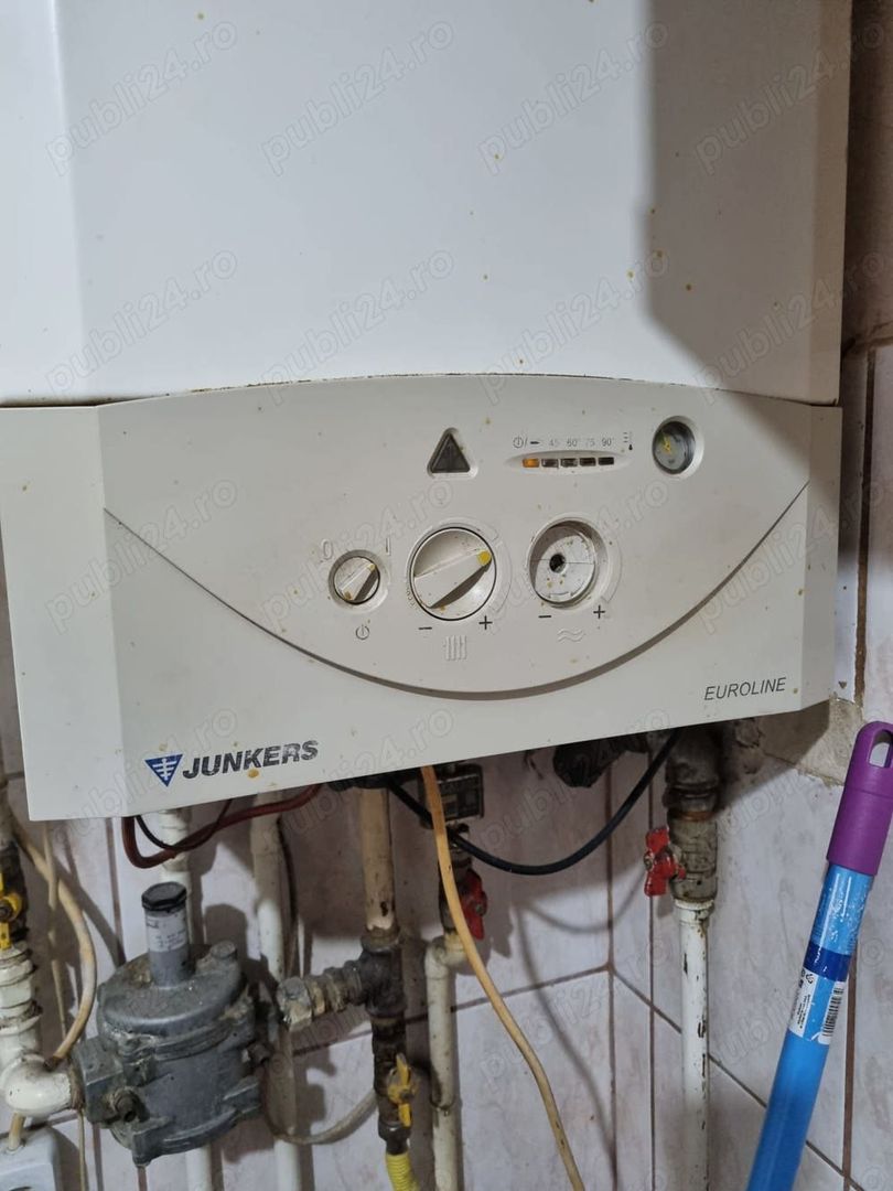 De vanzare apartament cu 3 camere - Poză 8