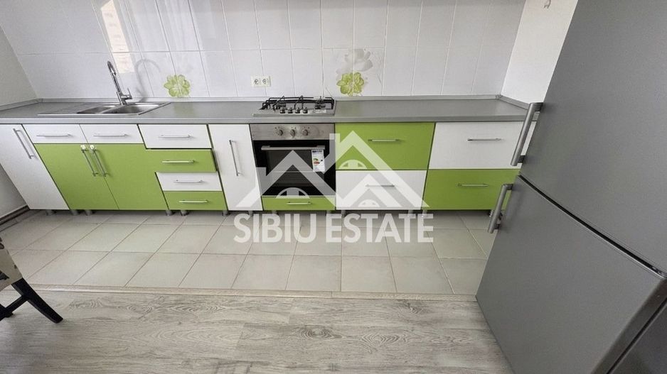 Apartament 2 camere | Balcon panoramic | Str. Rusciorului - Poză 3