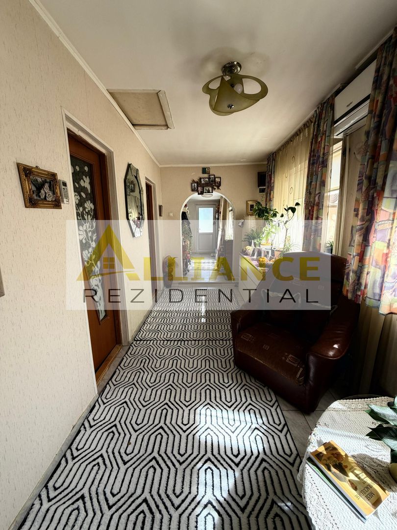 CASĂ INDIVIDUALĂ DE VÂNZARE - Poză 12