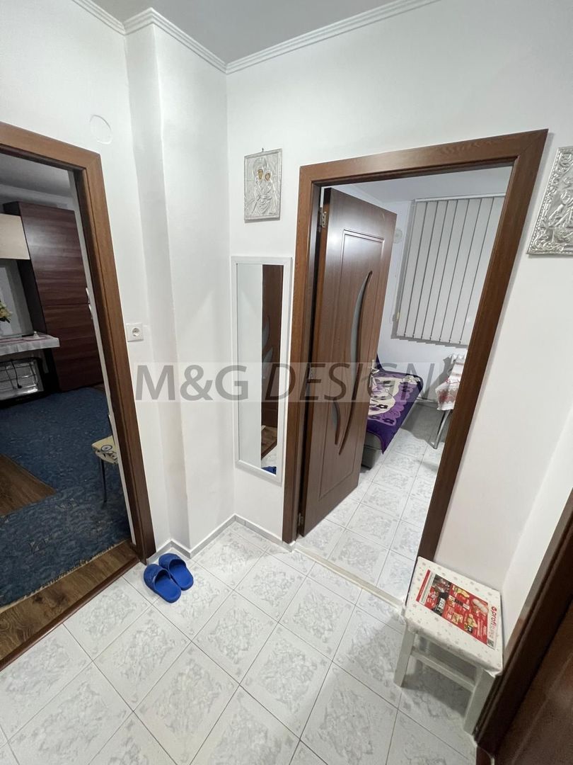 Inchiriez apartament o camera in Buziasului - Poză 6
