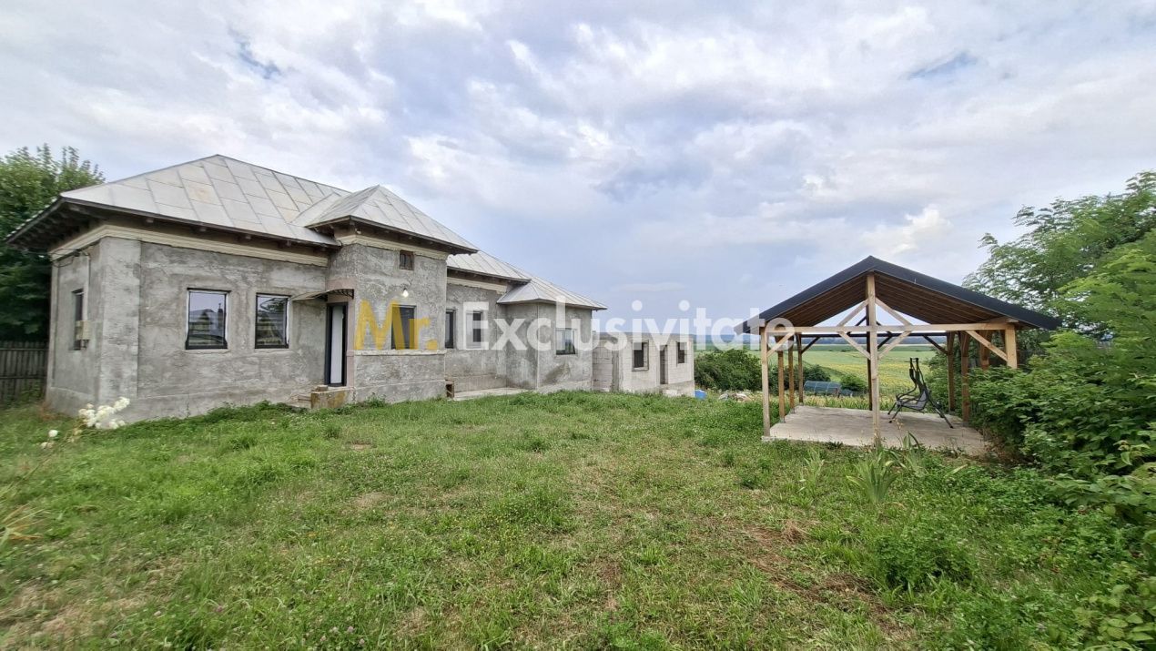 Casă complet renovată RATESTI, Tigveni – Argeș cu teren 1746 mp - Poză 11