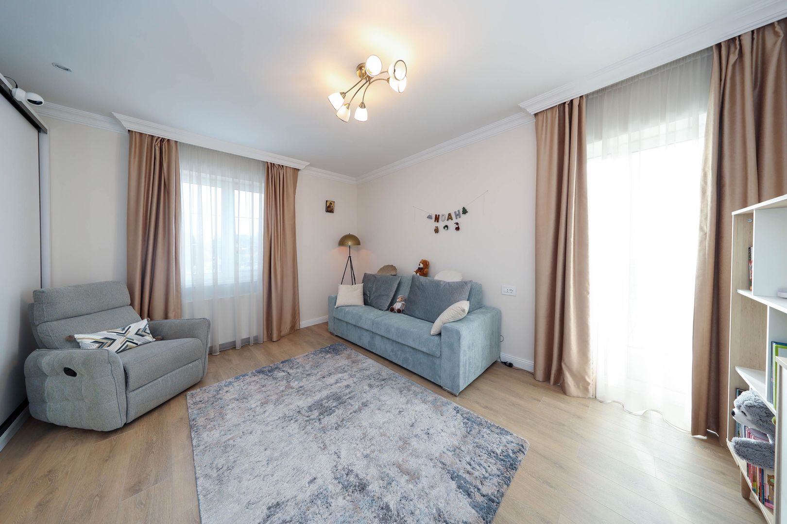 Casă ideală pentru familie în Brașov, Bunloc – spațioasă, luminoasă, priveliște - Poză 43