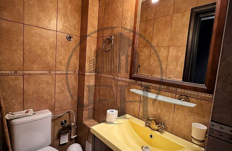 SOLD / VANDUT Apartament cu 4 camere de vânzare în zona Casa de Cultura - Poză 5