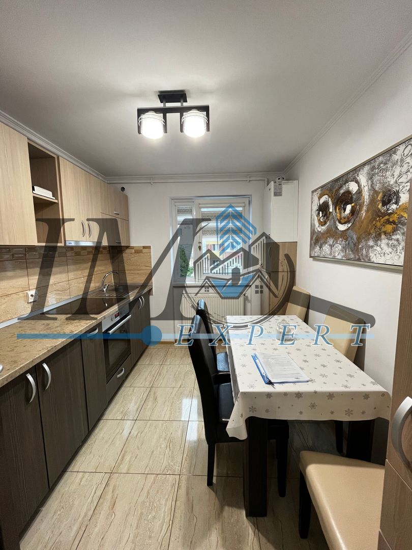 Apartament de vânzare zona cetate Alba Iulia - Poză 3