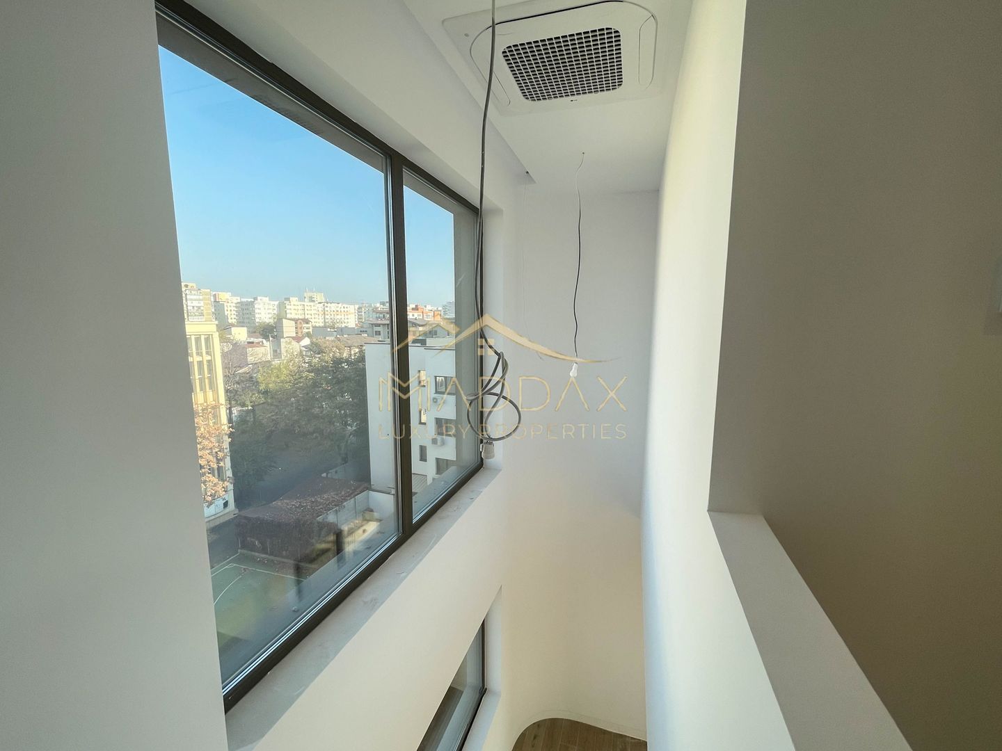 Impressive Penthouse-Triplex ** Green Building***/ 3 parking / Stefan Cel Mare - Poză 18