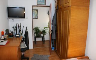 Apartament cu 3 camere decomandat, 71 mp – zona 9 Mai - Poză 3