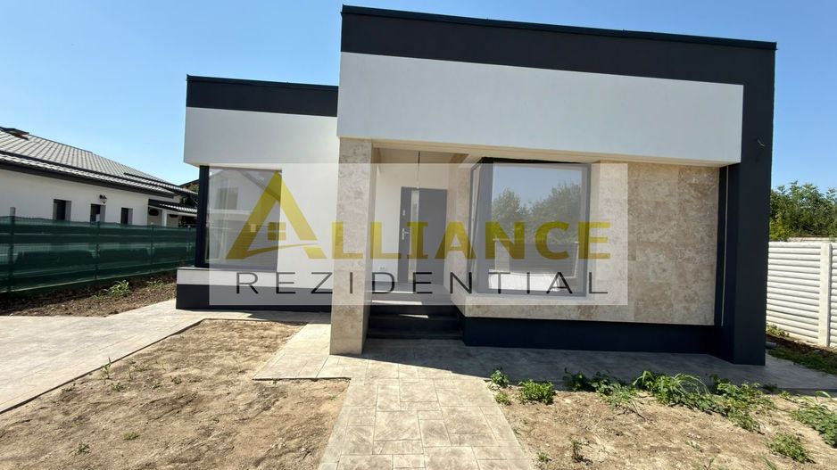 Casa individuala cu 4 camere - teren 454mp - mutare imediata - Poză 3