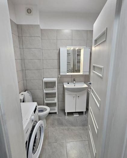 Închiriere Apartament 2 Camere Tip Studio - Poză 5