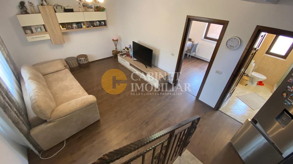 EXCLUSIVITATE - Casa de vanzare in Valea Adanca, 5 drumuri, Mega Image - Poză 2