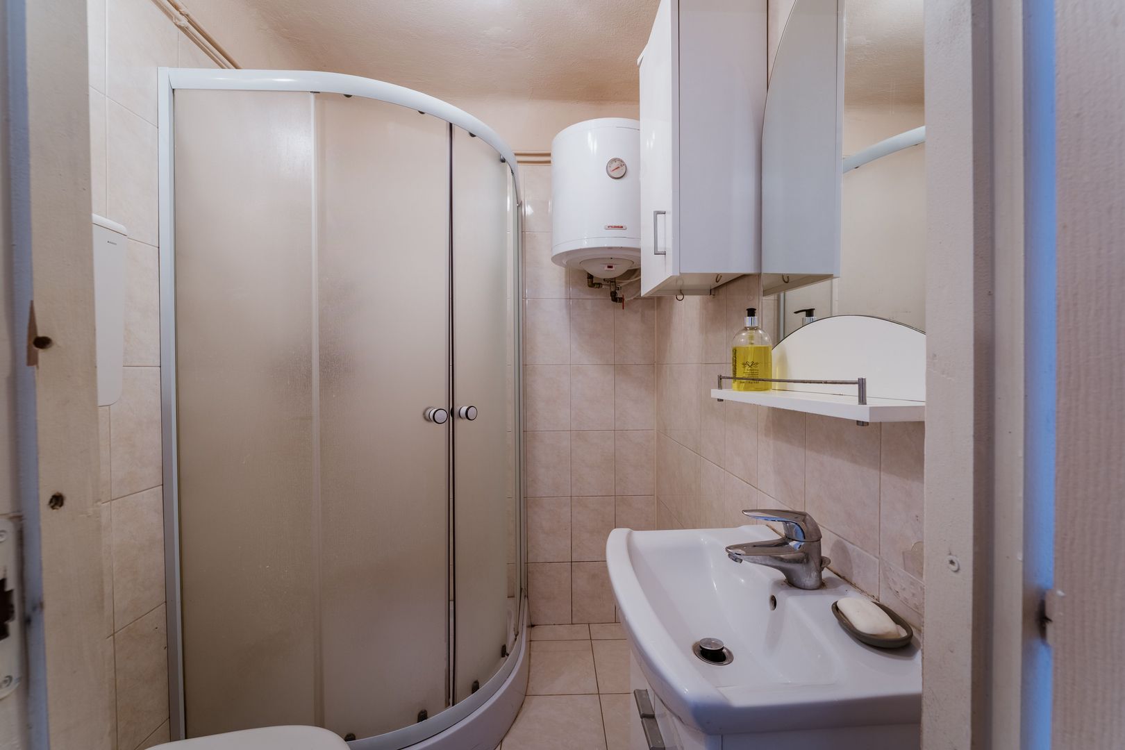 Spațiu comercial pe strada Mețianu - Poză 9